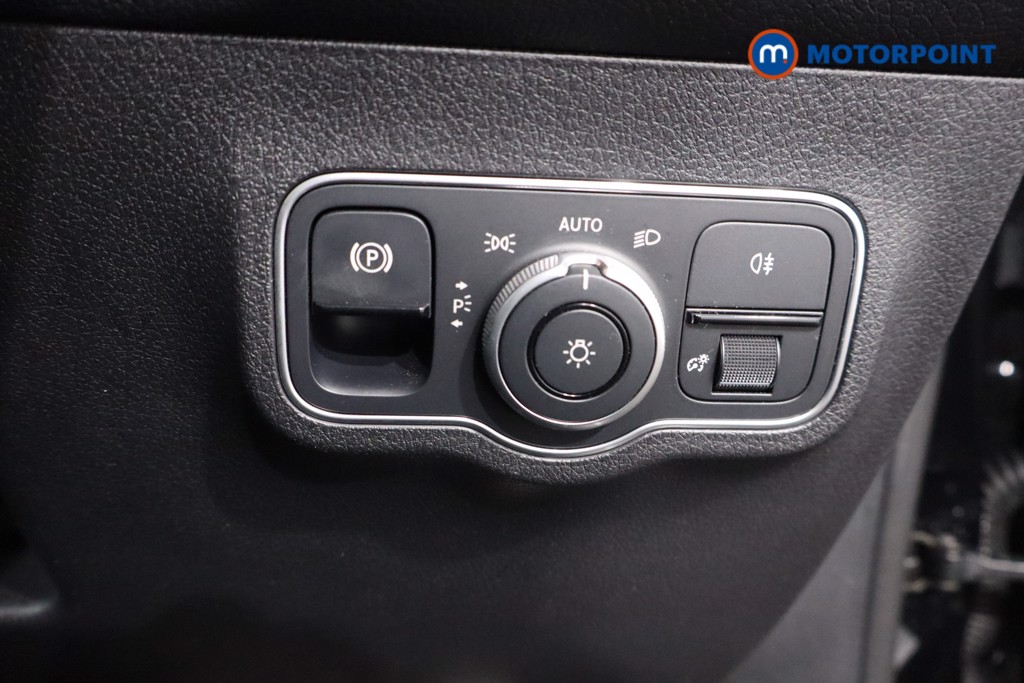 Mercedes-Benz GLB Amg Line Automatic Diesel SUV - Stock Number (1600964) - 16th supplementary image