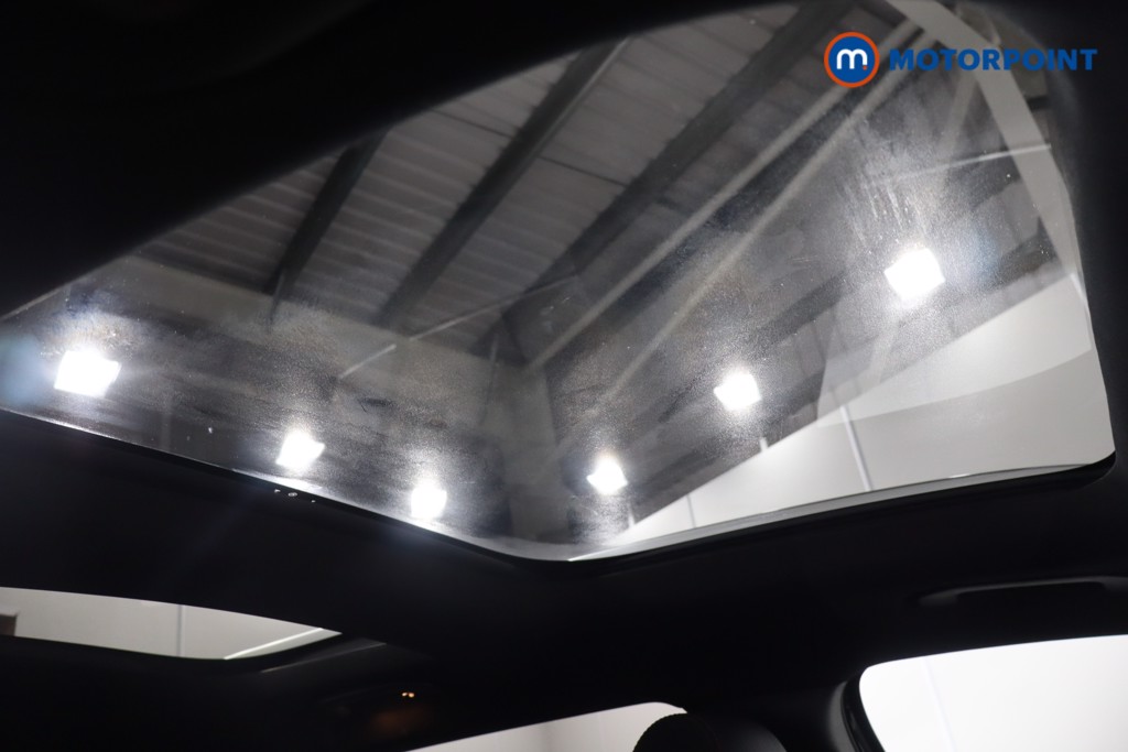 Mercedes-Benz GLB Amg Line Automatic Diesel SUV - Stock Number (1600964) - 27th supplementary image