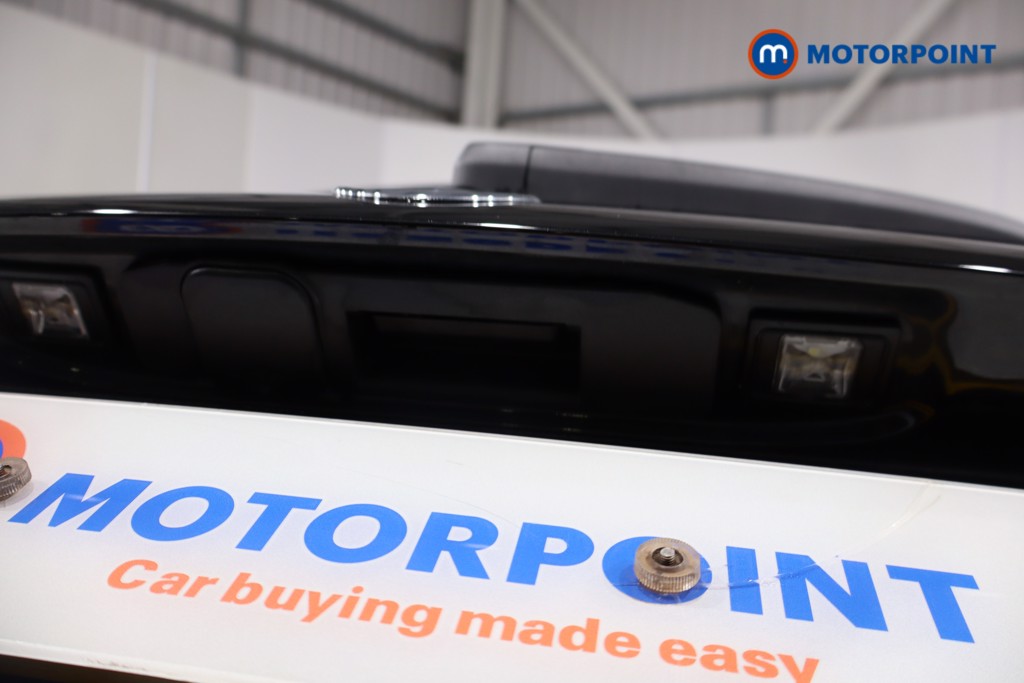 Mercedes-Benz GLB Amg Line Automatic Diesel SUV - Stock Number (1600964) - 39th supplementary image