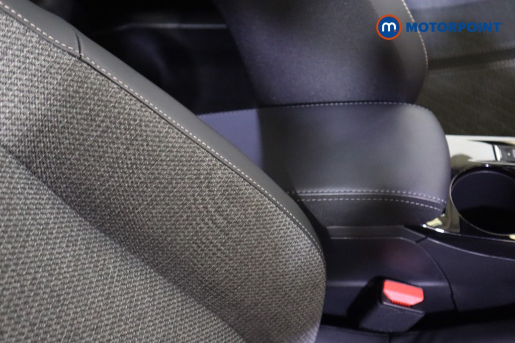 Peugeot 2008 Allure Automatic Petrol SUV - Stock Number (1601090) - 25th supplementary image