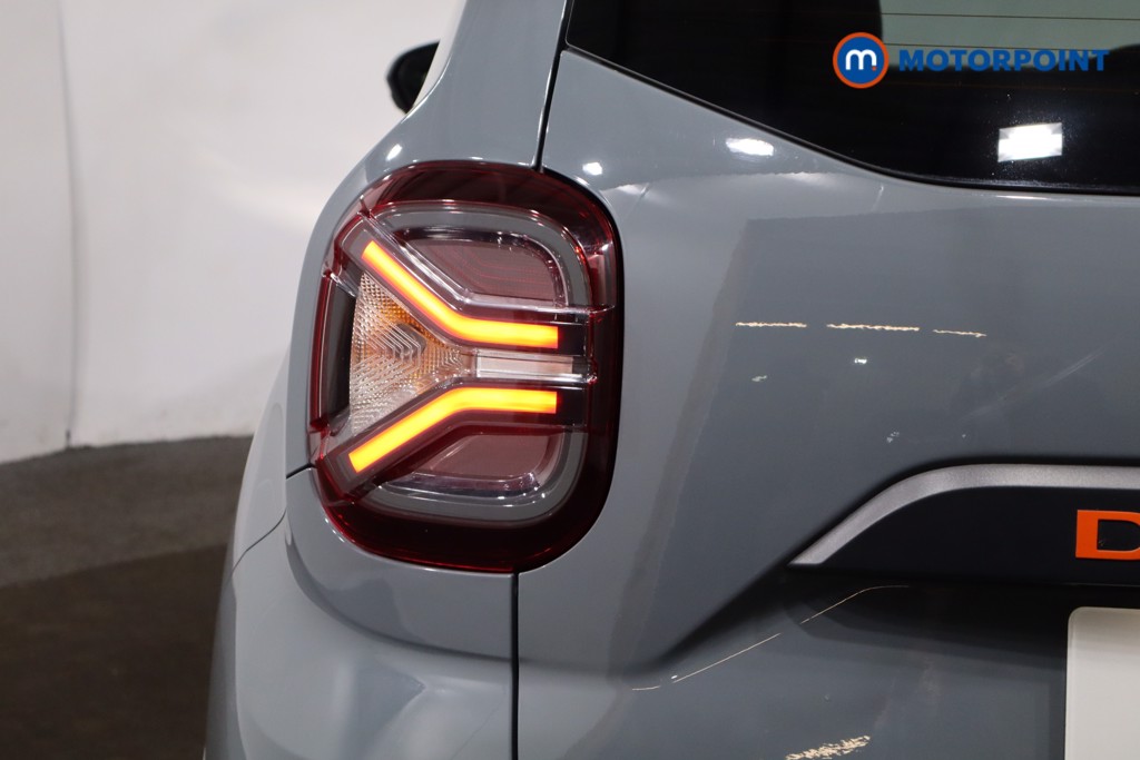 Dacia Duster Extreme Se Automatic Petrol SUV - Stock Number (1601162) - 33rd supplementary image