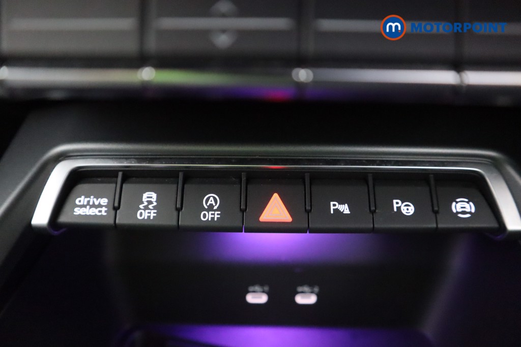 Audi A3 Black Edition Manual Petrol Saloon - Stock Number (1601237) - 13th supplementary image