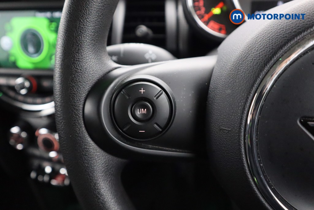 Mini Hatchback Cooper Classic Manual Petrol Hatchback - Stock Number (1601600) - 4th supplementary image