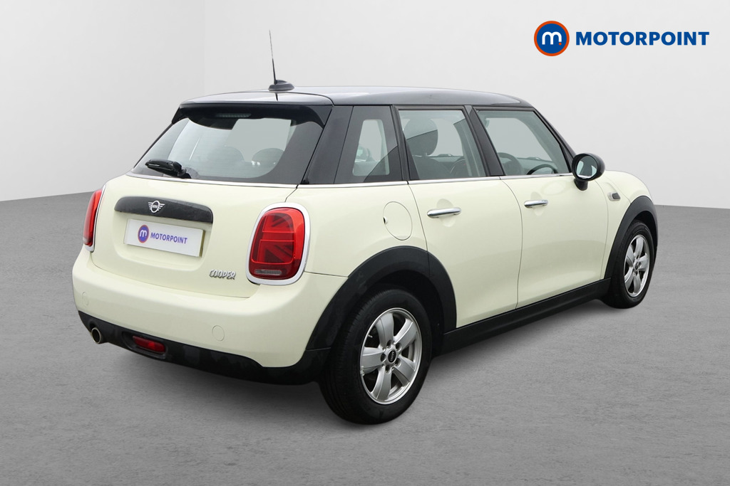 Mini Hatchback Cooper Classic Manual Petrol Hatchback - Stock Number (1601600) - Drivers side rear corner
