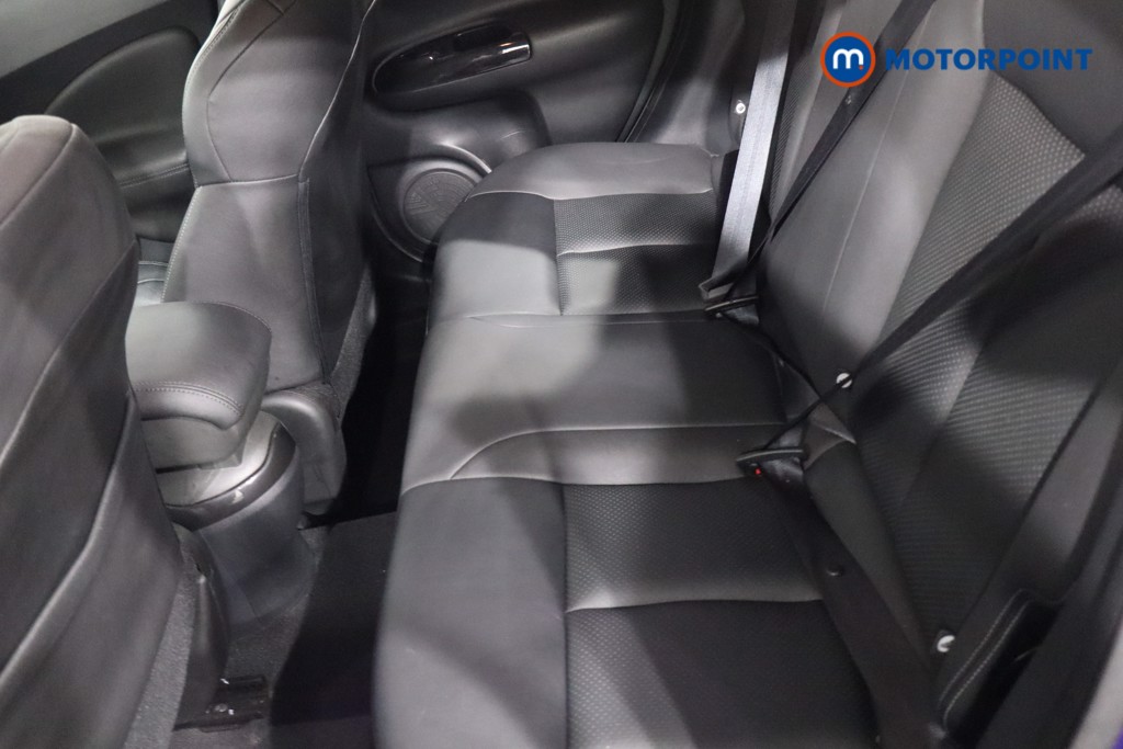 Nissan Juke Tekna Manual Petrol SUV - Stock Number (1584986) - 5th supplementary image