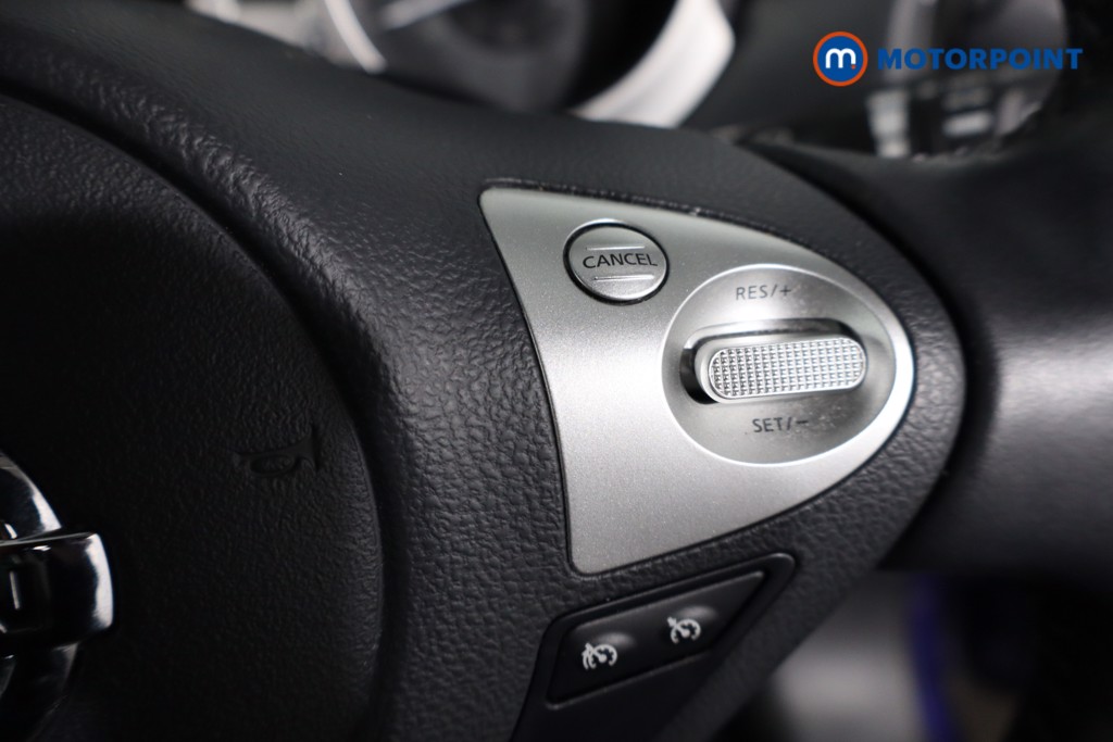 Nissan Juke Tekna Manual Petrol SUV - Stock Number (1584986) - 8th supplementary image