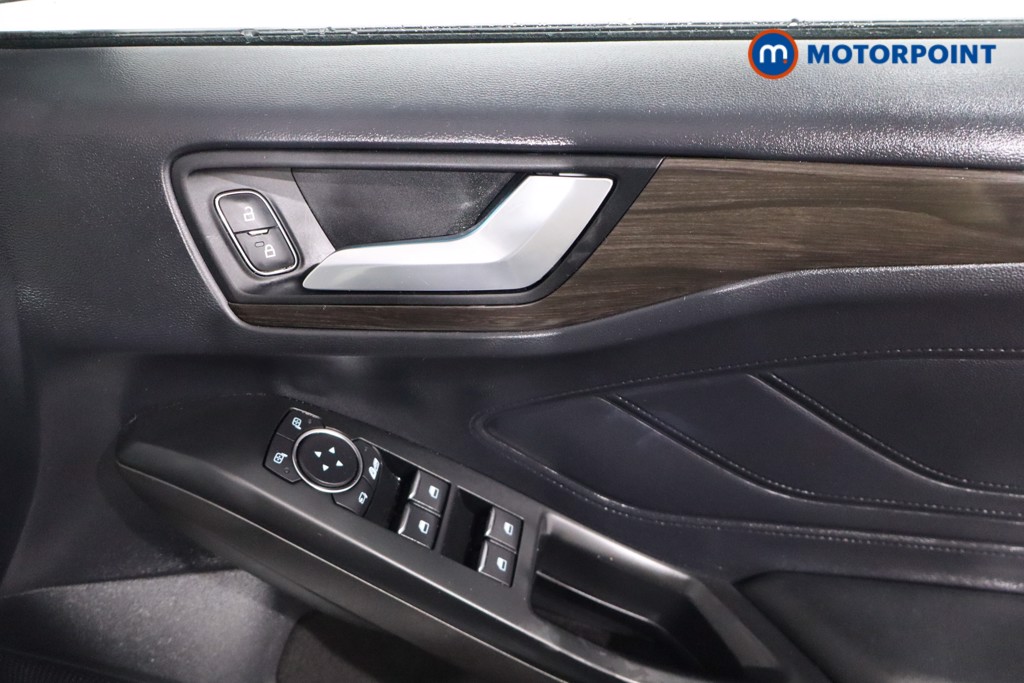 Ford Focus Vignale Edition Manual Petrol Hatchback - Stock Number (1599696) - 23rd supplementary image