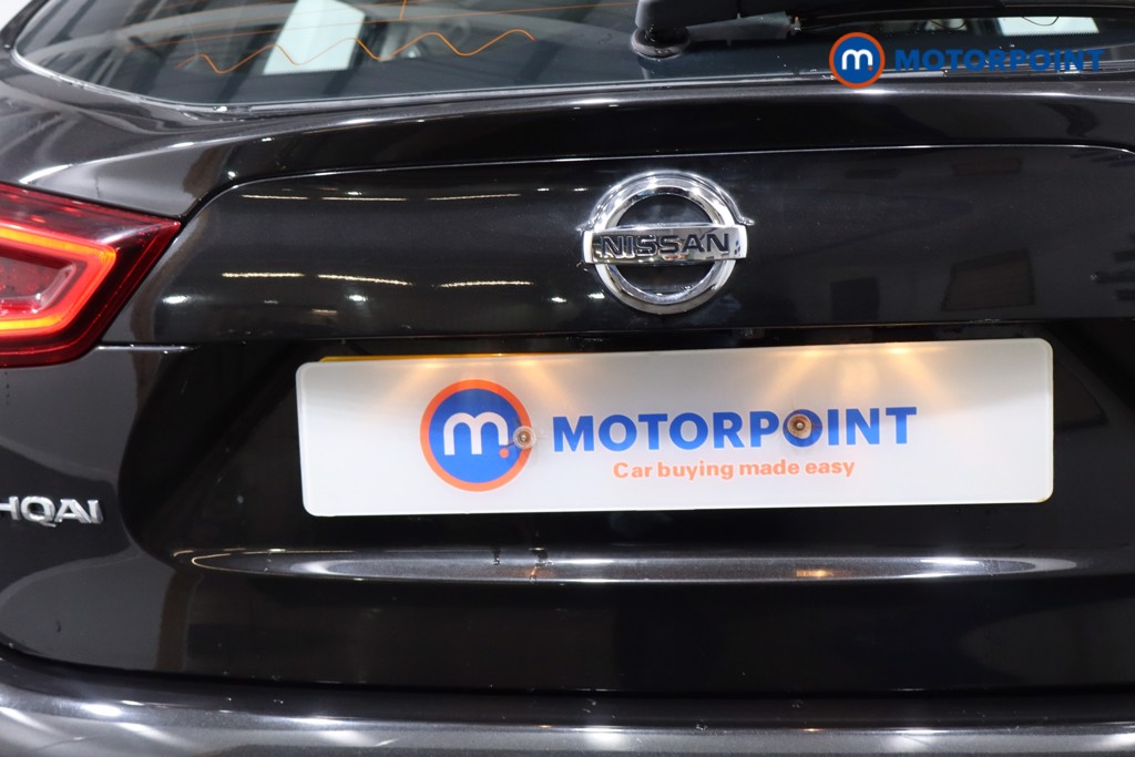 Nissan Qashqai Acenta Premium Automatic Petrol SUV - Stock Number (1599933) - 33rd supplementary image