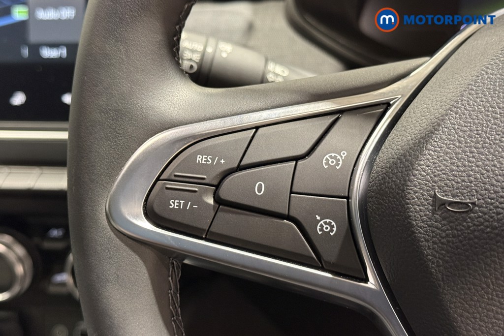 Renault Clio Evolution Automatic Petrol-Electric Hybrid Hatchback - Stock Number (1600189) - 5th supplementary image