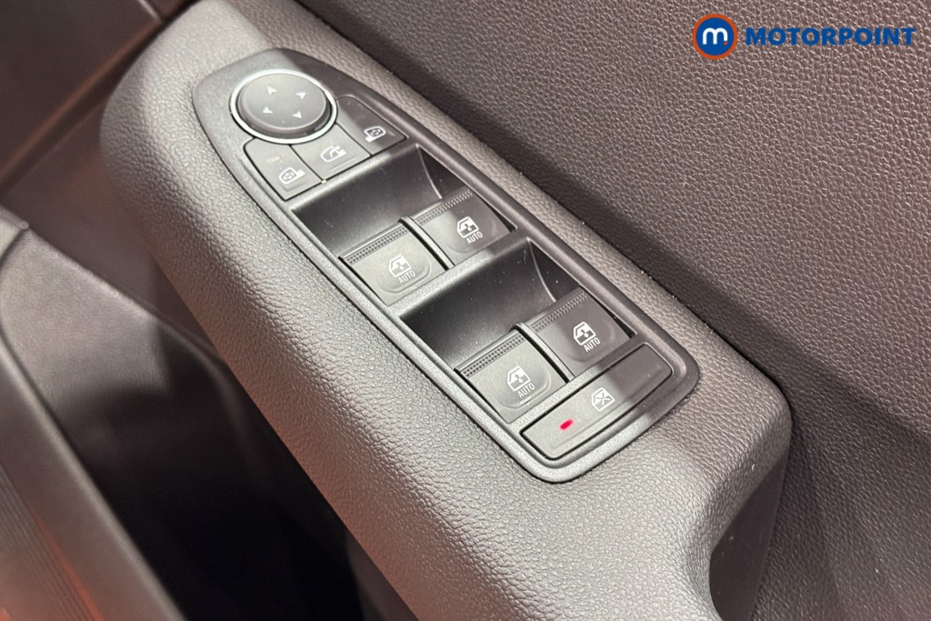 Renault Clio Evolution Automatic Petrol-Electric Hybrid Hatchback - Stock Number (1600189) - 23rd supplementary image