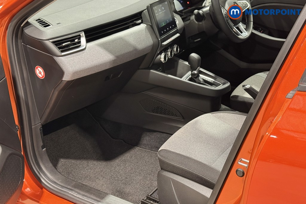 Renault Clio Evolution Automatic Petrol-Electric Hybrid Hatchback - Stock Number (1600189) - 31st supplementary image