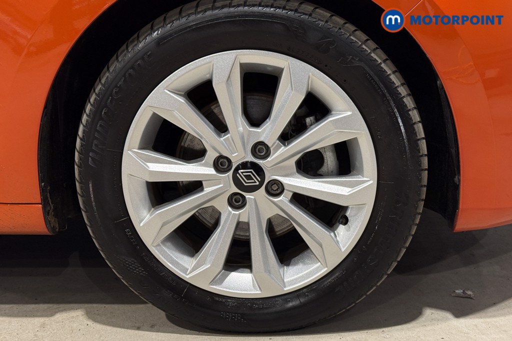 Renault Clio Evolution Automatic Petrol-Electric Hybrid Hatchback - Stock Number (1600189) - 45th supplementary image