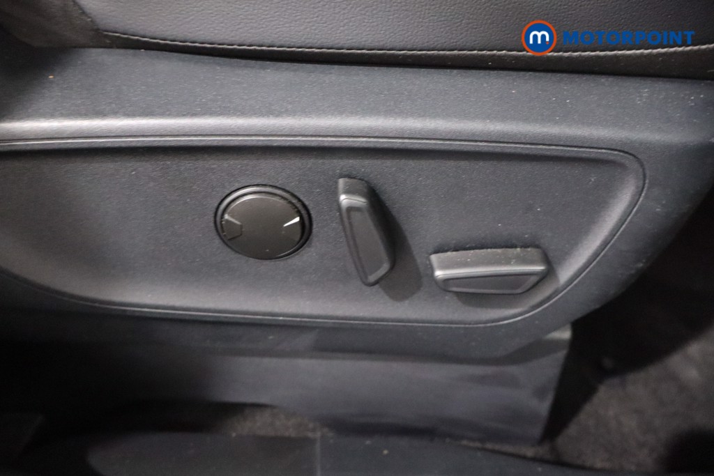 Ford Kuga St-Line X Edition Automatic Petrol Plug-In Hybrid SUV - Stock Number (1600366) - 23rd supplementary image