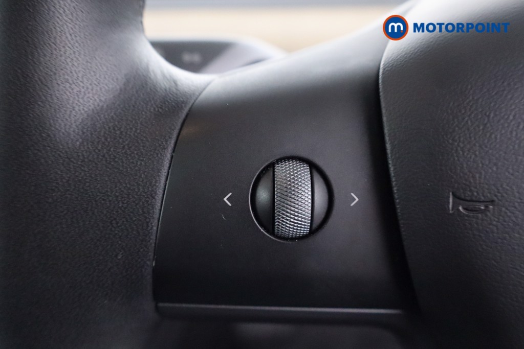 Tesla Model 3 Long Range Automatic Electric Saloon - Stock Number (1600379) - 7th supplementary image