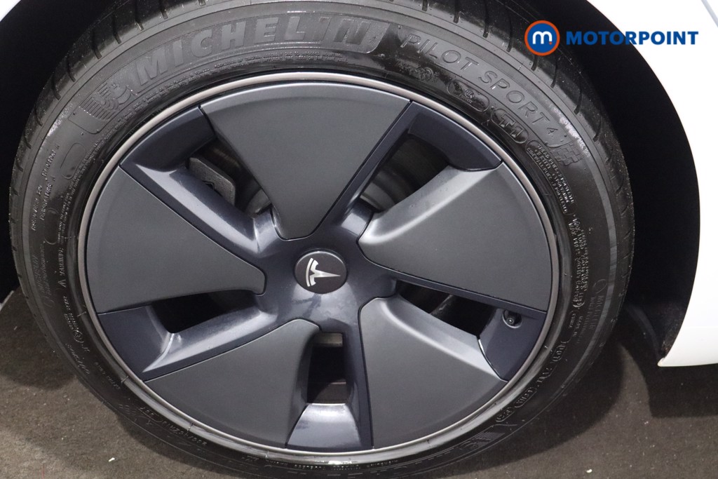 Tesla Model 3 Long Range Automatic Electric Saloon - Stock Number (1600379) - 9th supplementary image