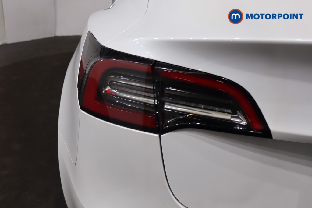 Tesla Model 3 Long Range Automatic Electric Saloon - Stock Number (1600379) - 33rd supplementary image