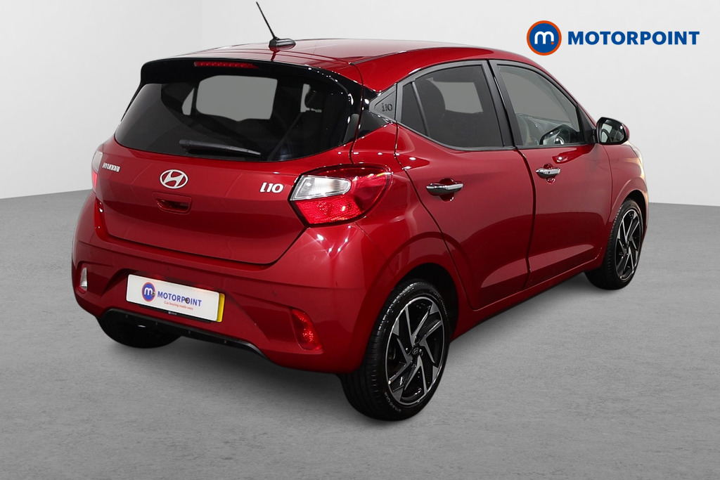 Hyundai I10 Premium Automatic Petrol Hatchback - Stock Number (1600557) - Drivers side rear corner