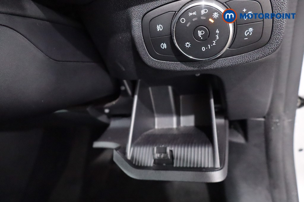 Ford Fiesta Active X Automatic Petrol Hatchback - Stock Number (1601249) - 15th supplementary image