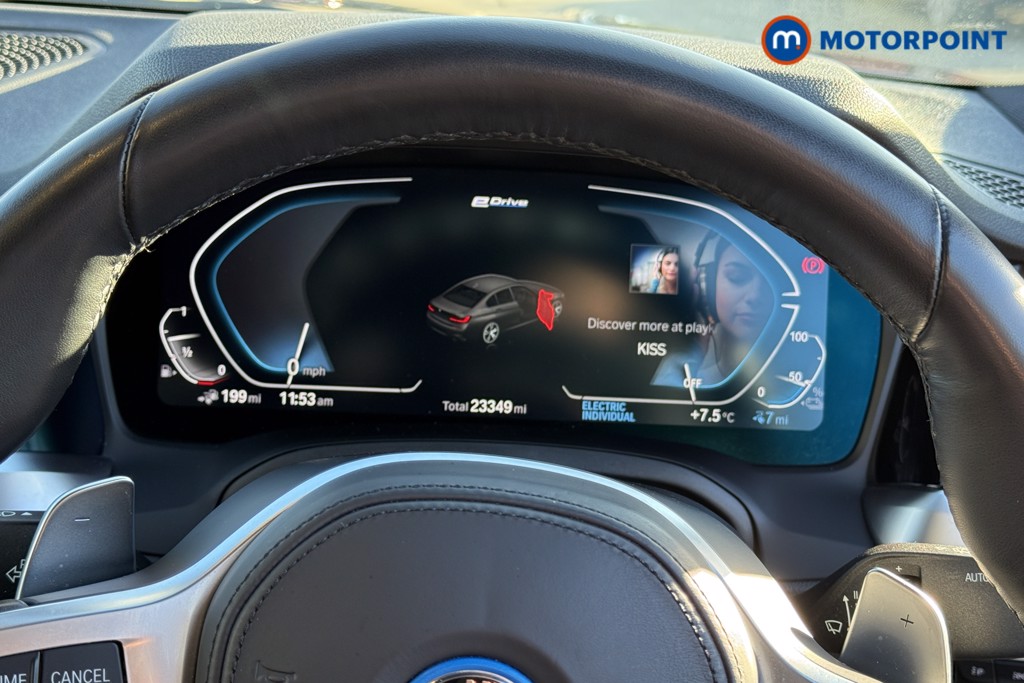 BMW 3 Series M Sport Automatic Petrol Plug-In Hybrid Saloon - Stock Number (1599704) - 5th supplementary image