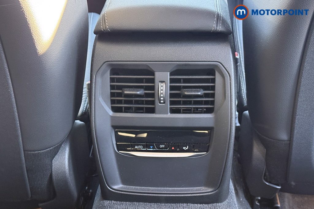 BMW 3 Series M Sport Automatic Petrol Plug-In Hybrid Saloon - Stock Number (1599704) - 24th supplementary image