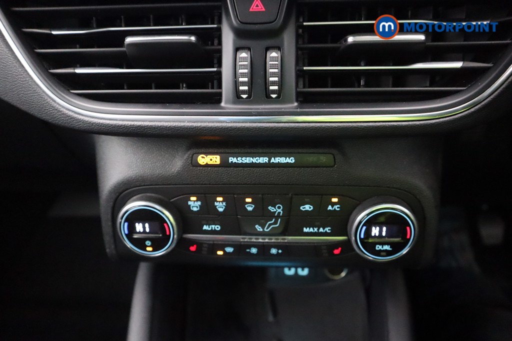 Ford Focus Titanium Edition Manual Petrol Hatchback - Stock Number (1599971) - 12th supplementary image