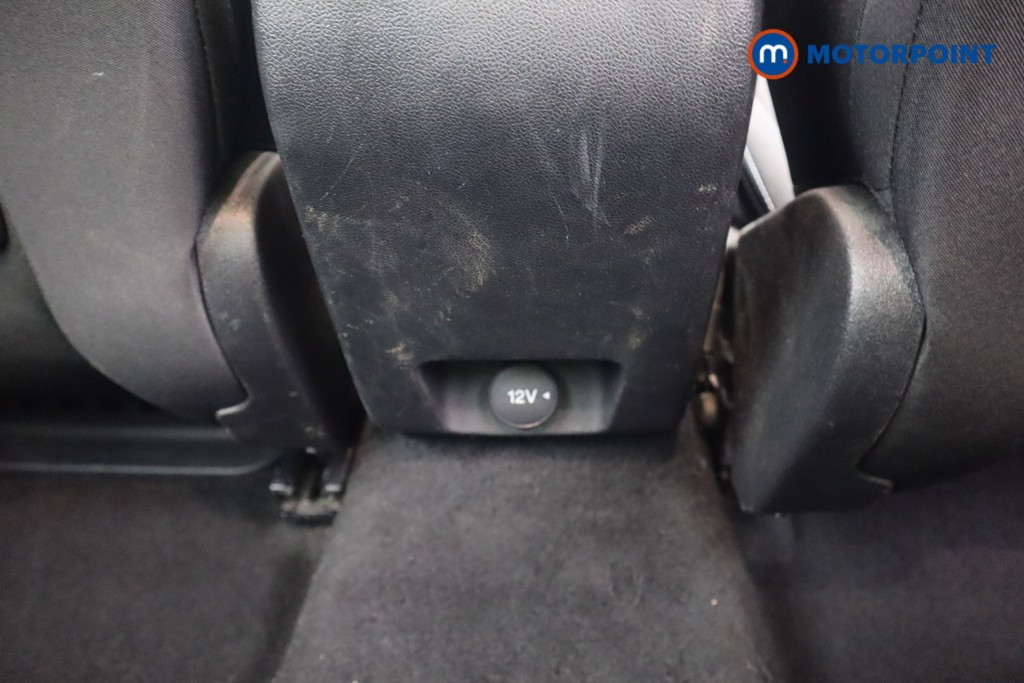 Ford Focus Titanium Edition Manual Petrol Hatchback - Stock Number (1599971) - 22nd supplementary image