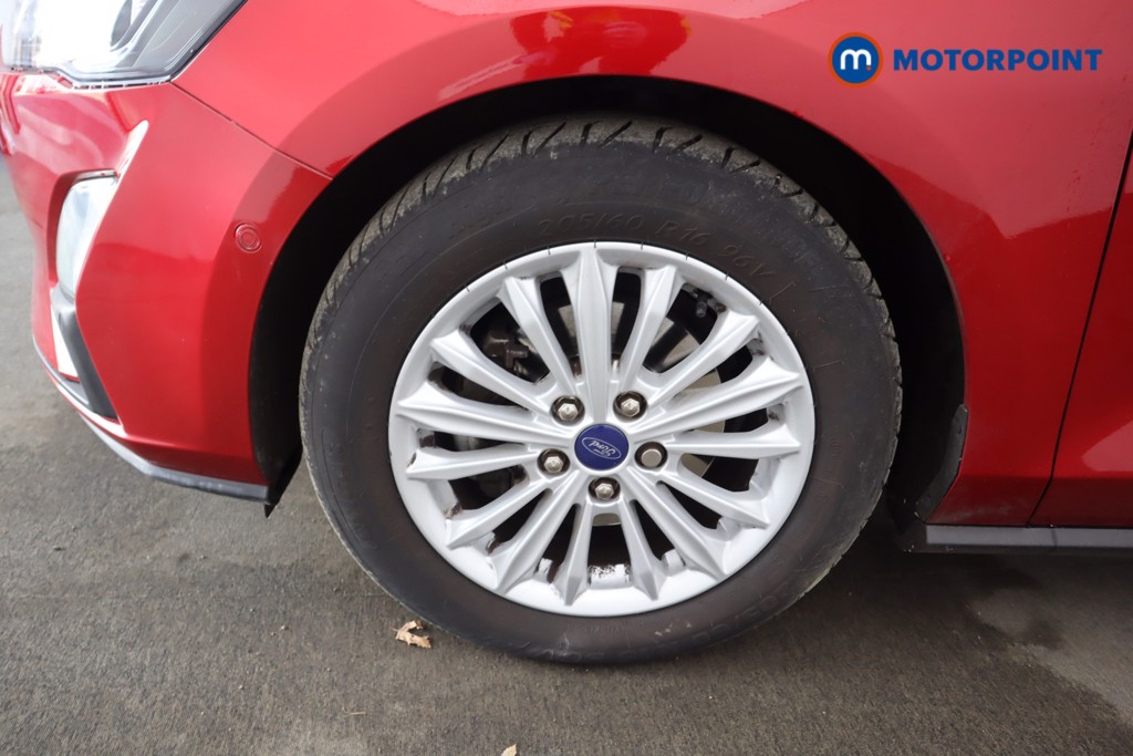 Ford Focus Titanium Edition Manual Petrol Hatchback - Stock Number (1599971) - 35th supplementary image