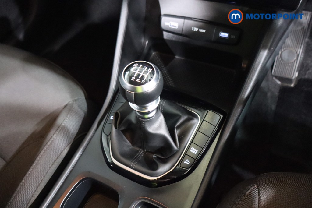 Hyundai Tucson Se Connect Manual Petrol SUV - Stock Number (1556309) - 13th supplementary image