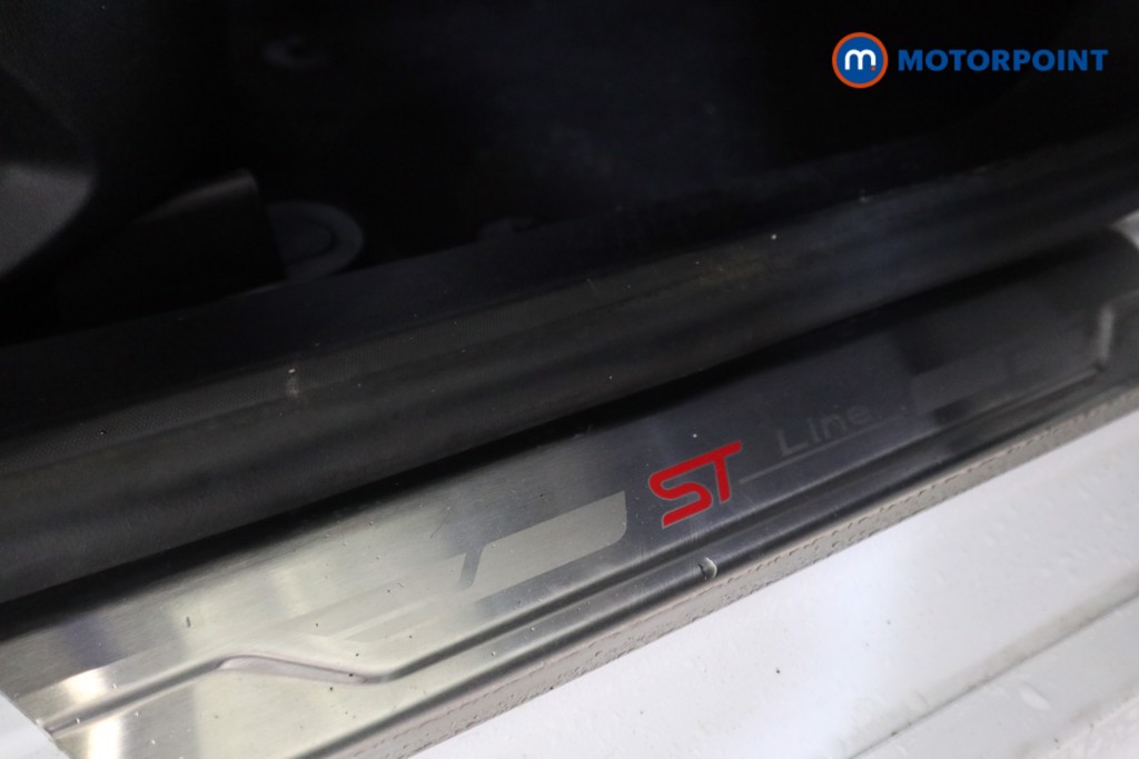 Ford Fiesta St-Line Edition Manual Petrol Hatchback - Stock Number (1572532) - 14th supplementary image