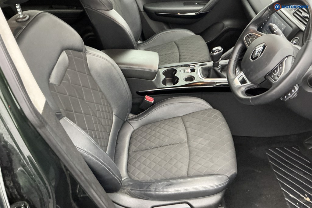 Renault Kadjar Iconic Manual Petrol SUV - Stock Number (1575925) - 5th supplementary image