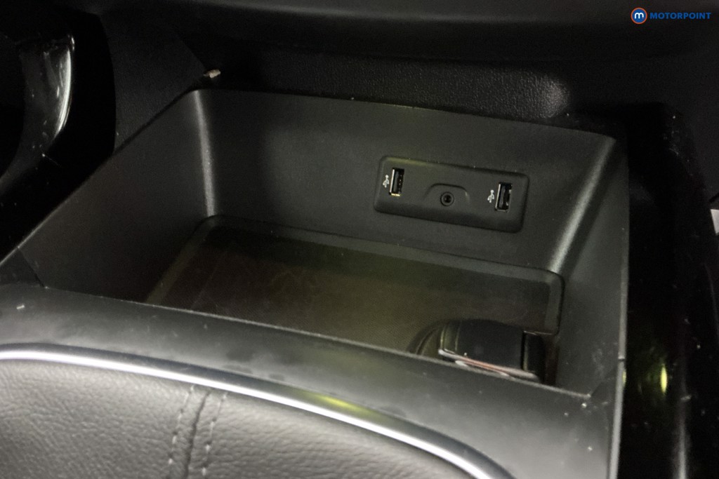 Renault Kadjar Iconic Manual Petrol SUV - Stock Number (1575925) - 16th supplementary image