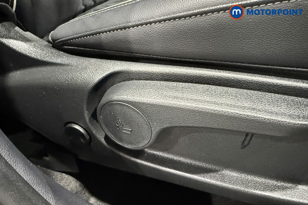 KIA Sportage Gt-Line Automatic Petrol-Electric Hybrid SUV - Stock Number (1576447) - 4th supplementary image