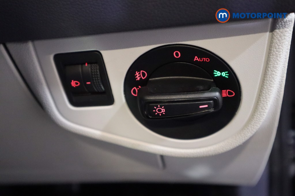 Volkswagen Polo Beats Manual Petrol Hatchback - Stock Number (1580947) - 13th supplementary image