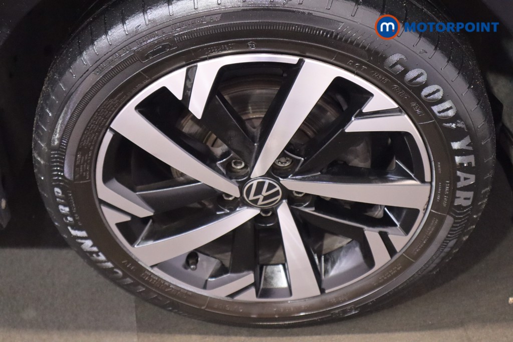 Volkswagen Polo Beats Manual Petrol Hatchback - Stock Number (1580947) - 25th supplementary image