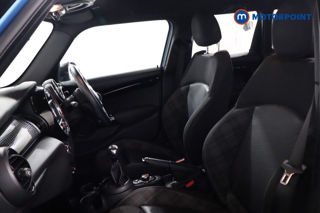 Mini Hatchback Cooper S Sport Manual Petrol Hatchback - Stock Number (1584255) - 22nd supplementary image
