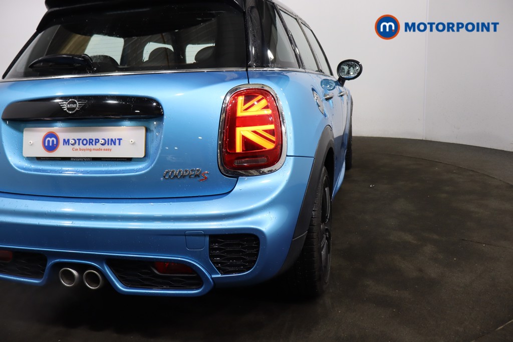 Mini Hatchback Cooper S Sport Manual Petrol Hatchback - Stock Number (1584255) - 31st supplementary image