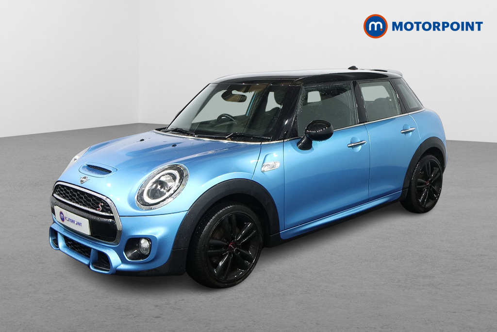Mini Hatchback Cooper S Sport Manual Petrol Hatchback - Stock Number (1584255) - Passenger side front corner