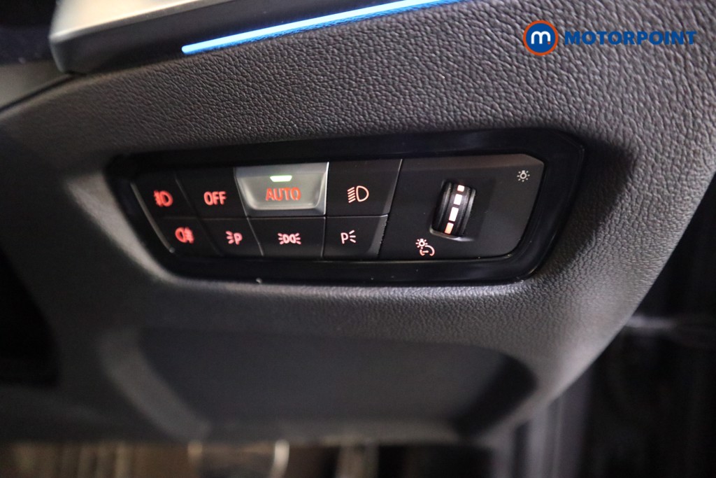 BMW 3 Series M Sport Automatic Petrol Plug-In Hybrid Saloon - Stock Number (1587047) - 11th supplementary image