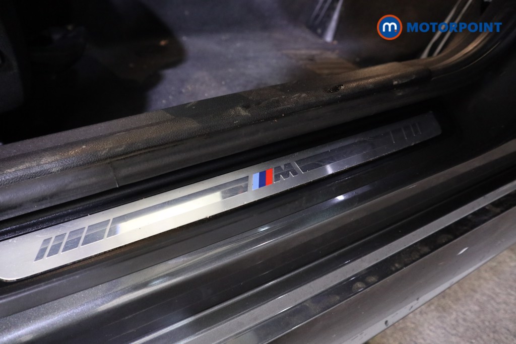 BMW 3 Series M Sport Automatic Petrol Plug-In Hybrid Saloon - Stock Number (1587047) - 15th supplementary image