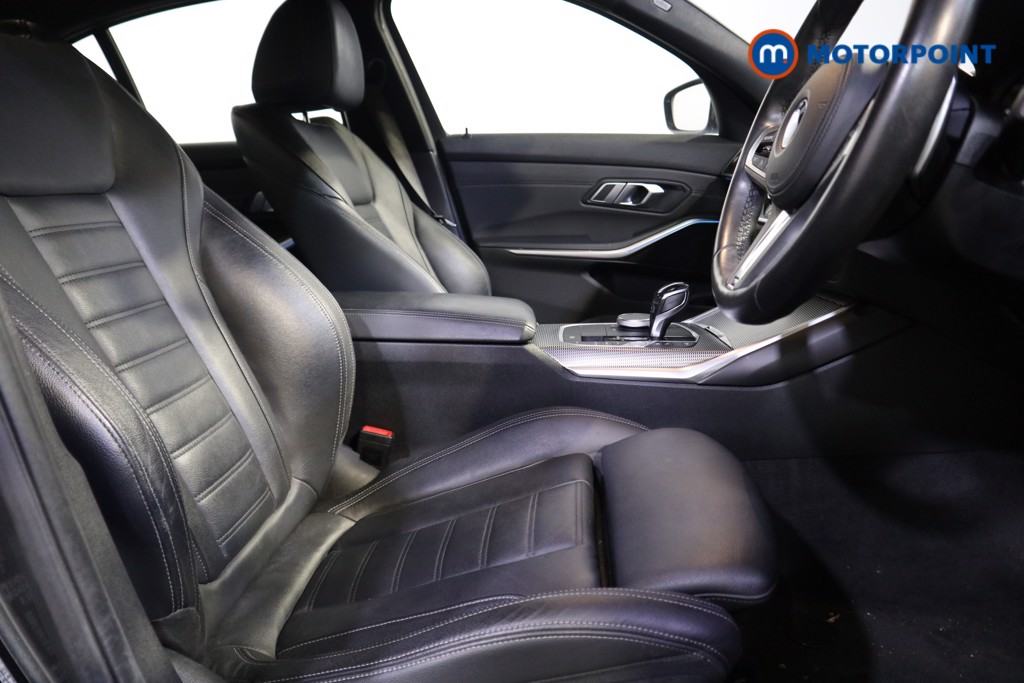 BMW 3 Series M Sport Automatic Petrol Plug-In Hybrid Saloon - Stock Number (1587047) - 16th supplementary image