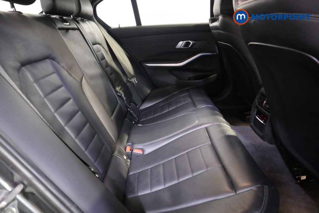 BMW 3 Series M Sport Automatic Petrol Plug-In Hybrid Saloon - Stock Number (1587047) - 17th supplementary image