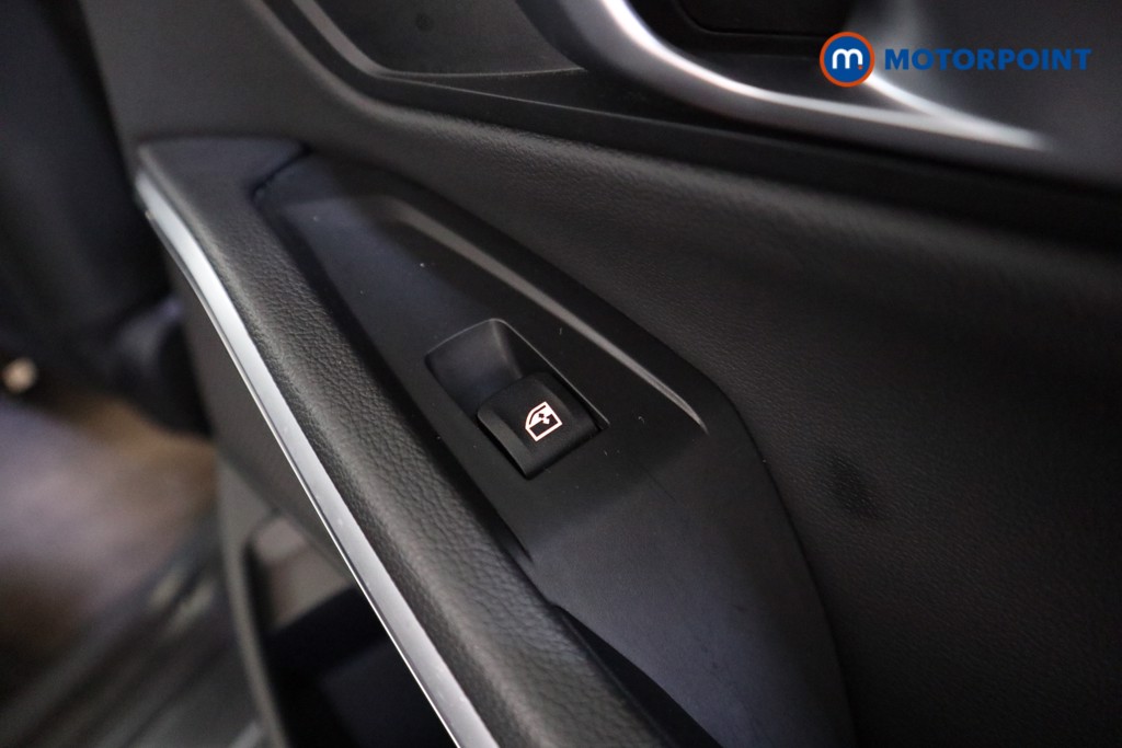 BMW 3 Series M Sport Automatic Petrol Plug-In Hybrid Saloon - Stock Number (1587047) - 20th supplementary image