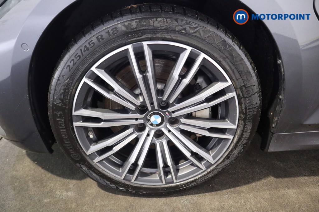 BMW 3 Series M Sport Automatic Petrol Plug-In Hybrid Saloon - Stock Number (1587047) - 24th supplementary image