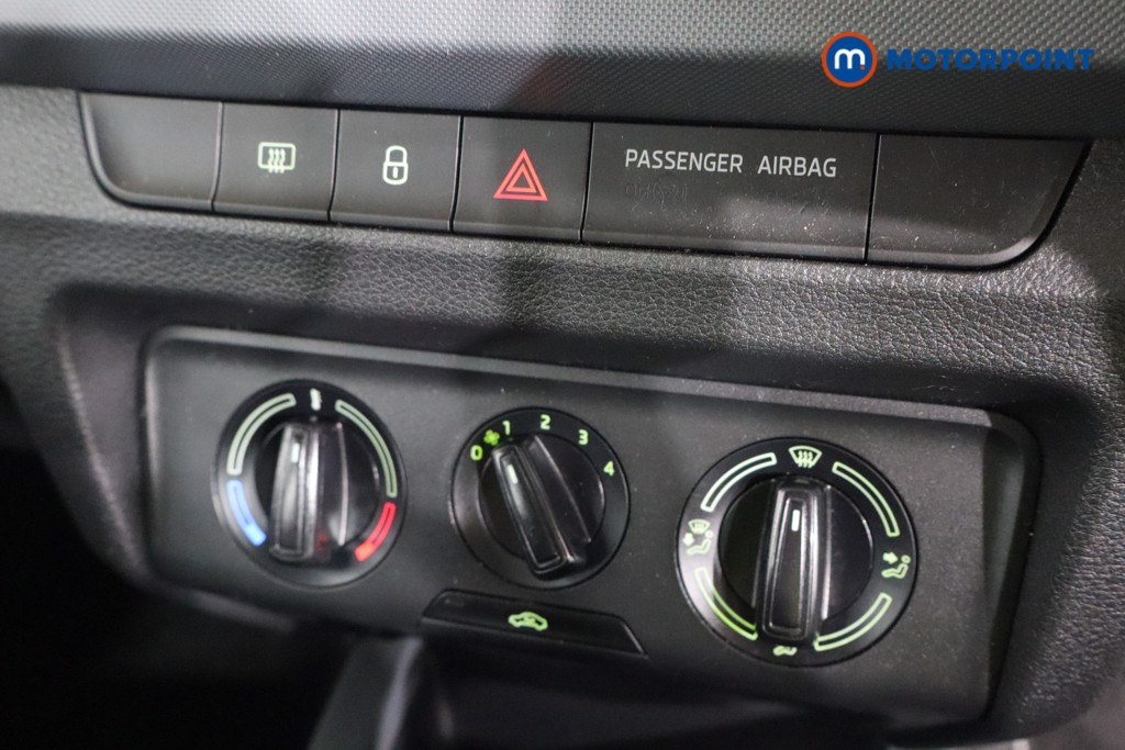 Skoda Fabia S Manual Petrol Hatchback - Stock Number (1587149) - 10th supplementary image