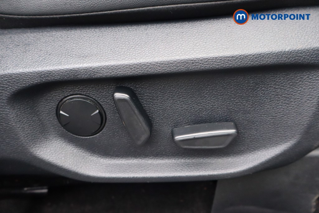 Ford Ranger Wildtrak Automatic Diesel Double Cab Pick-Up - Stock Number (1589336) - 24th supplementary image