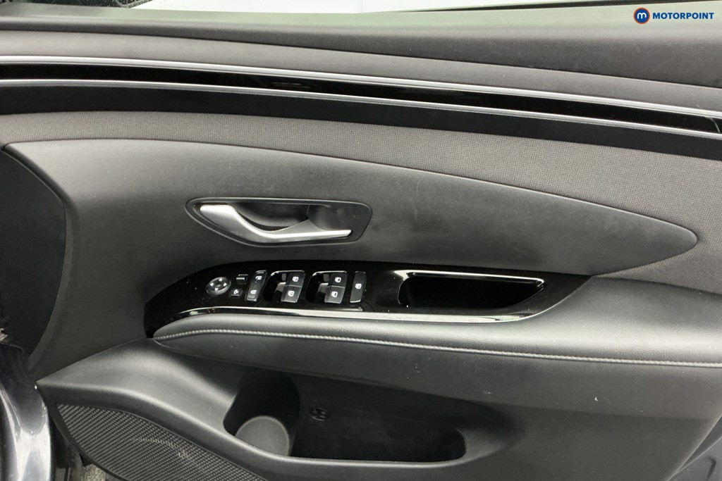 Hyundai Tucson Se Connect Manual Petrol SUV - Stock Number (1589718) - 21st supplementary image