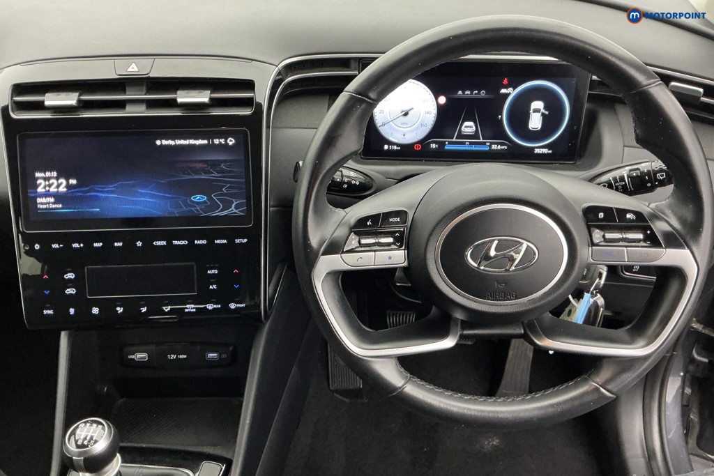 Hyundai Tucson Se Connect Manual Petrol SUV - Stock Number (1589718) - 1st supplementary image