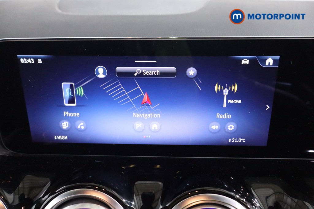 Mercedes-Benz GLA Amg Line Automatic Petrol SUV - Stock Number (1591323) - 4th supplementary image