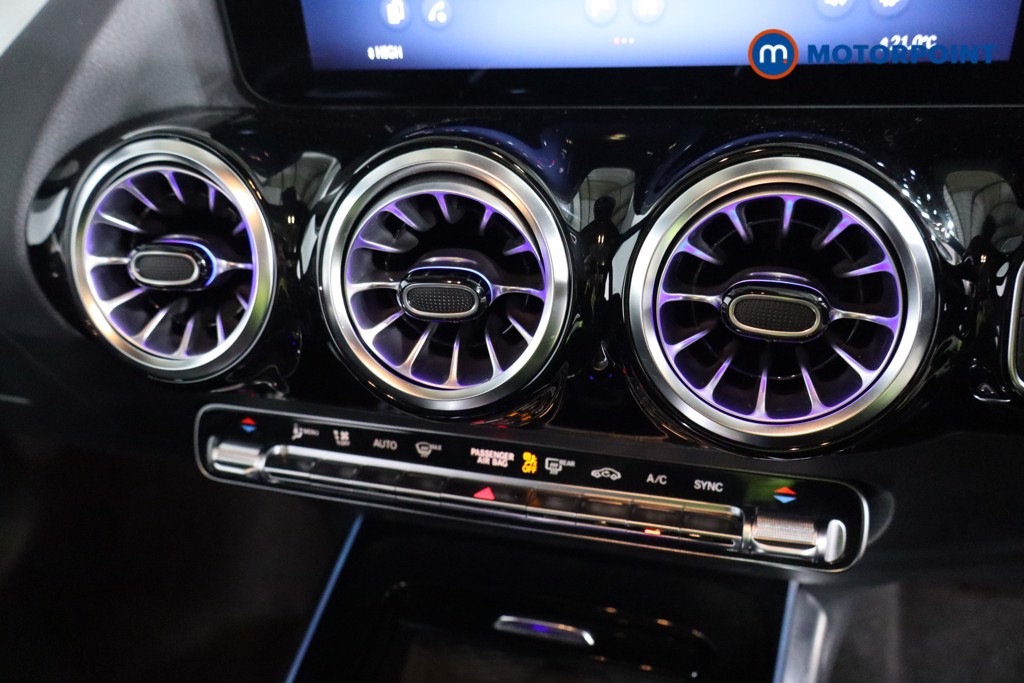 Mercedes-Benz GLA Amg Line Automatic Petrol SUV - Stock Number (1591323) - 12th supplementary image