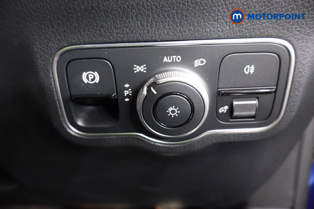 Mercedes-Benz GLA Amg Line Automatic Petrol SUV - Stock Number (1591323) - 18th supplementary image